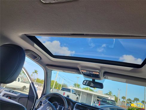 Used 2016 Toyota 4Runner Limited image 26