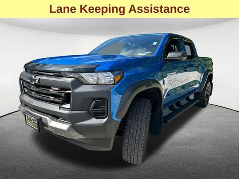 Certified 2024 Chevrolet Colorado Trail Boss w/ Advanced Trailering Package AWD/4WD image 6