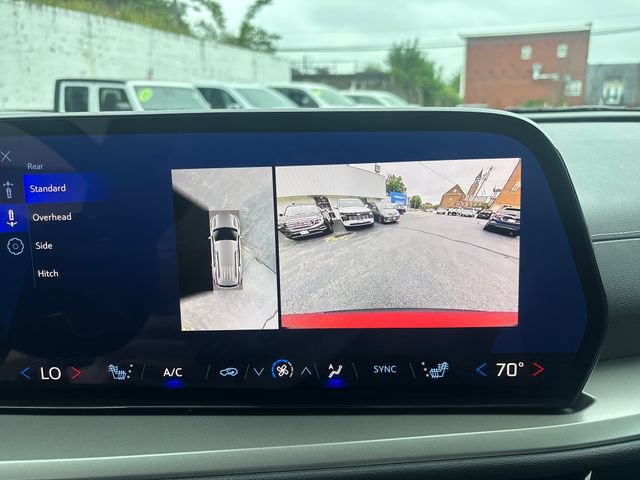 Used 2024 Chevrolet Traverse LT w/ Midnight/Sport Edition AWD/4WD image 20