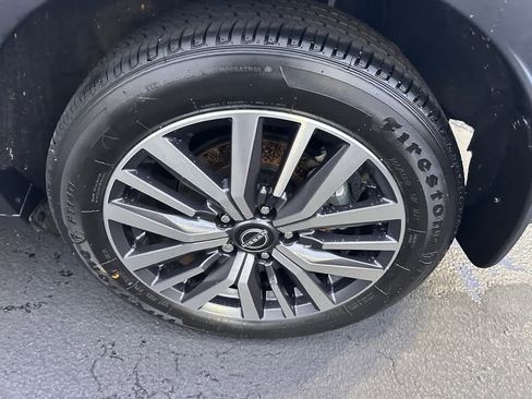 Used 2023 Nissan Kicks SV image 22