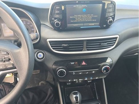 Used 2020 Hyundai Tucson Value FWD image 16