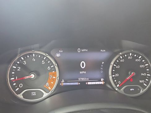 Used 2021 Jeep Renegade Latitude w/ Luxury Group I AWD/4WD image 18