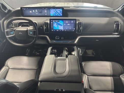 New 2027 Ford Expedition Max Platinum w/ Stealth Appearance Package AWD/4WD image 2