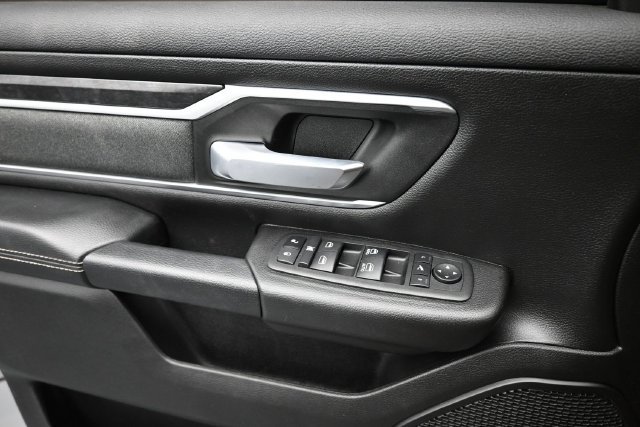 Used 2023 RAM 1500 Big Horn AWD/4WD image 14