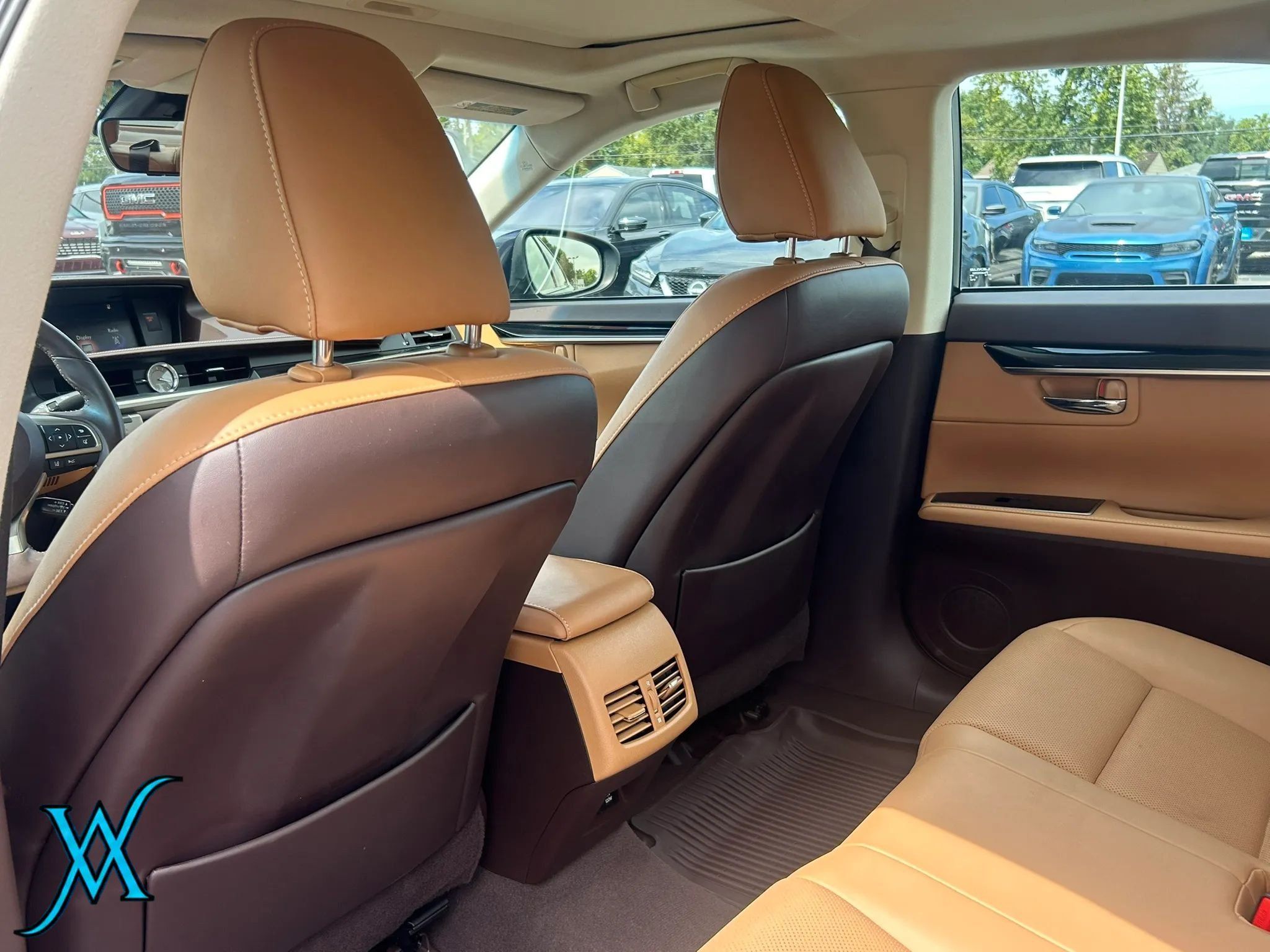 Used 2017 Lexus ES 350 w/ Accessory Package 2 FWD image 16