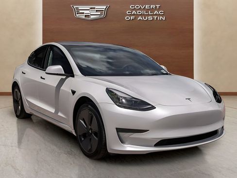 Used 2023 Tesla Model 3 Standard Range RWD image 6