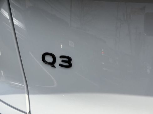 New 2026 Audi Q3 quattro 2.0T image 24