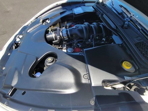 Used 2015 Maserati GranTurismo Sport RWD image 33