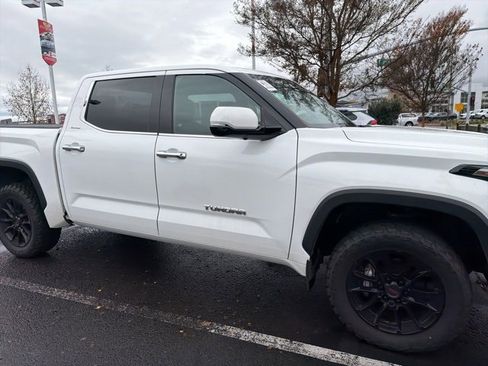 Used 2022 Toyota Tundra Limited w/ TRD Off-Road Package image 4