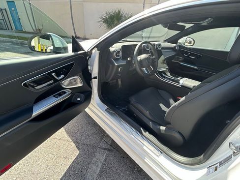 Used 2025 Mercedes-Benz CLE 450 4MATIC Coupe image 15
