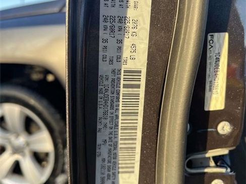 Used 2017 Jeep Compass Latitude image 17