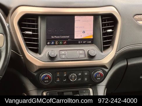 Used 2021 GMC Acadia Denali w/ Denali Technology Package FWD image 18