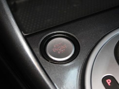 Used 2017 Volkswagen Beetle #PinkBeetle FWD image 16