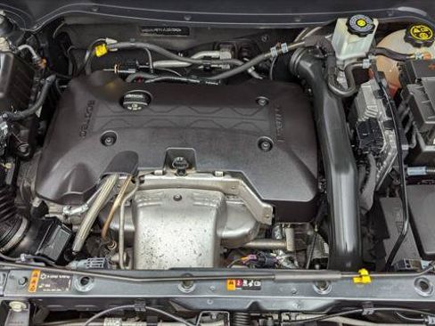 Used 2018 GMC Terrain SLE FWD image 29