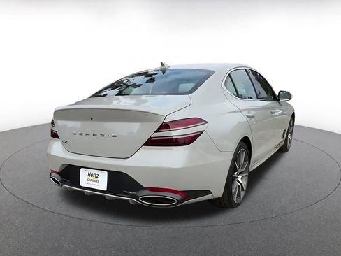 Used 2025 Genesis G70 2.5T image 14