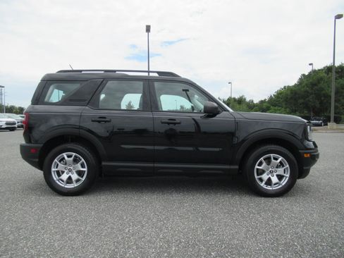 Used 2021 Ford Bronco Sport AWD/4WD image 2