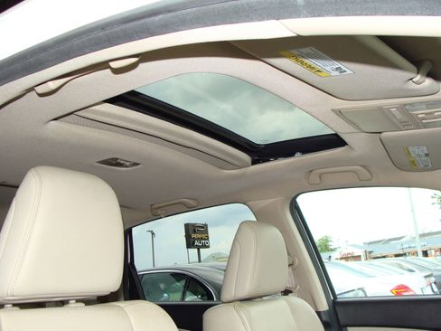 Used 2015 Honda CR-V Touring image 12