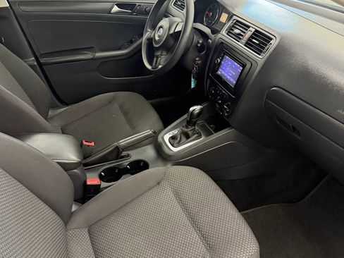 Used 2014 Volkswagen Jetta TDI Value Edition image 12