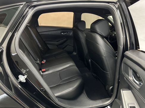 Used 2023 Honda Accord Sport image 36