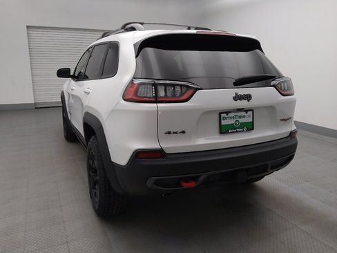 Used 2019 Jeep Cherokee Trailhawk w/ Cold Weather Group AWD/4WD image 6