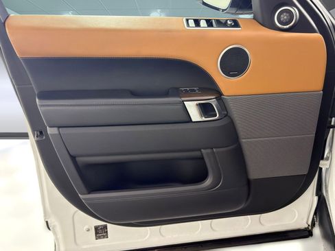 Used 2018 Land Rover Range Rover Sport Supercharged image 23