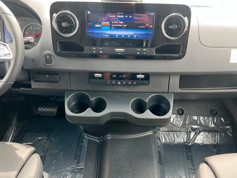 New 2026 Mercedes-Benz Sprinter 2500 image 13