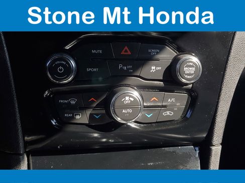 Used 2023 Chrysler 300 S image 28