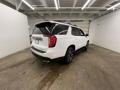 Used 2022 GMC Yukon AT4 image 6