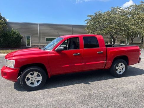Used 2010 Dodge Dakota Big Horn RWD image 10