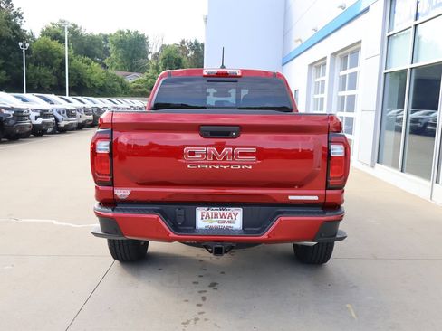 New 2026 GMC Canyon Elevation w/ Convenience Package AWD/4WD image 9