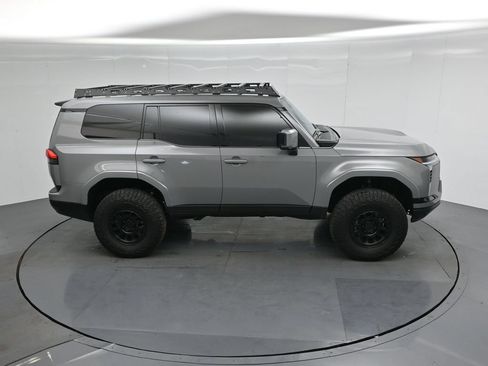 Used 2025 Lexus GX 550 AWD/4WD image 37