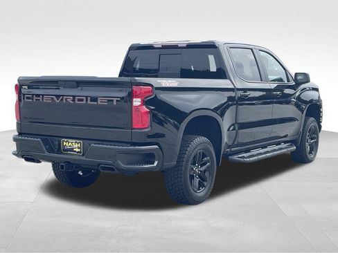 Used 2021 Chevrolet Silverado 1500 LT Trail Boss AWD/4WD image 3