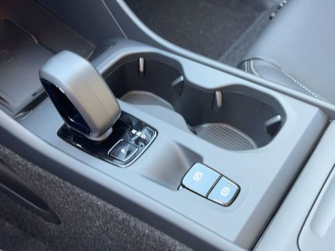 New 2026 Volvo XC40 B5 Core w/ Climate Package image 16