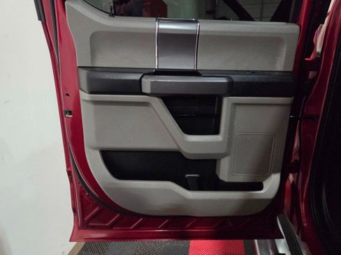 Used 2019 Ford F250 XLT w/ XLT Premium Package image 35