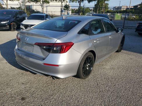 Used 2024 Honda Civic Sport image 6