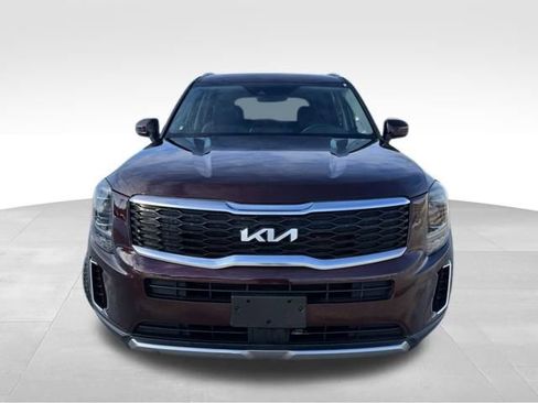 Used 2022 Kia Telluride S image 9
