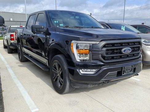 Used 2022 Ford F150 XLT w/ Equipment Group 302A High AWD/4WD image 7