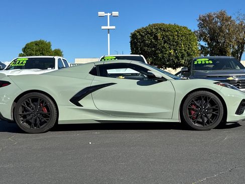 Used 2024 Chevrolet Corvette Stingray Preferred Conv w/ Z51 Performance Package image 4