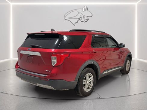 Used 2021 Ford Explorer XLT w/ Equipment Group 202A AWD/4WD image 5