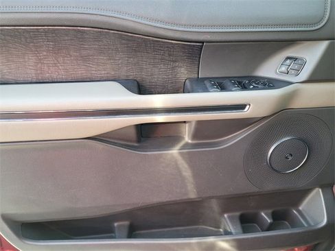 Certified 2018 Ford Expedition Limited w/ Equipment Group 301A image 30