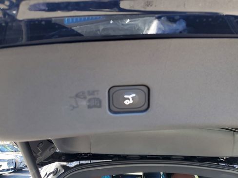 New 2026 Lincoln Nautilus Reserve image 6