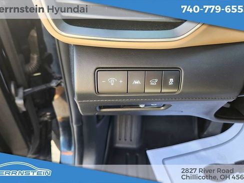 Used 2023 Hyundai Santa Fe SEL w/ Premium Package AWD/4WD image 17