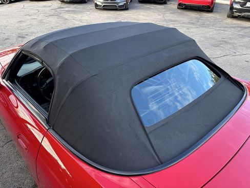 Used 2004 Honda S2000 image 24