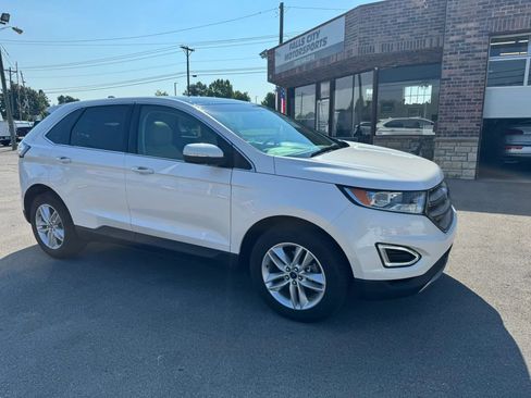 Used 2016 Ford Edge SEL w/ Equipment Group 201A FWD image 18