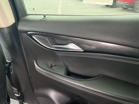 Used 2023 Buick Envision Essence FWD image 13