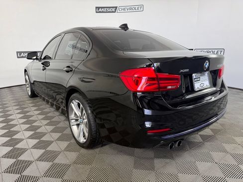 Used 2018 BMW 330i xDrive Sedan AWD/4WD image 4
