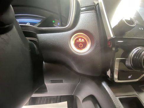 Used 2022 Honda CR-V Touring image 23