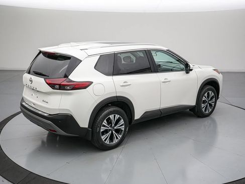 Used 2023 Nissan Rogue SV w/ SV Premium B Package AWD/4WD image 4