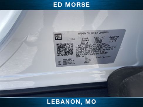 Used 2025 Buick Encore GX Preferred AWD/4WD image 31