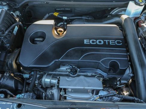 Used 2020 GMC Terrain SLE w/ Driver Convenience Package image 28